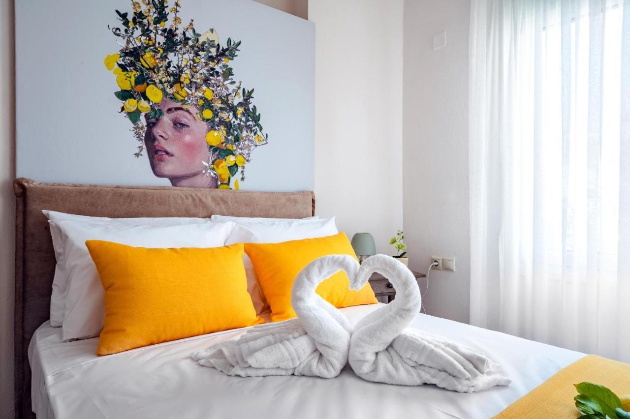 Luxury Town Center Apt A2 *